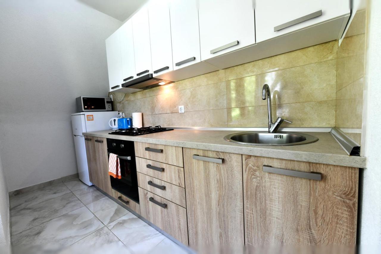 Apartman Petra Plitvicka Jezera Exterior photo